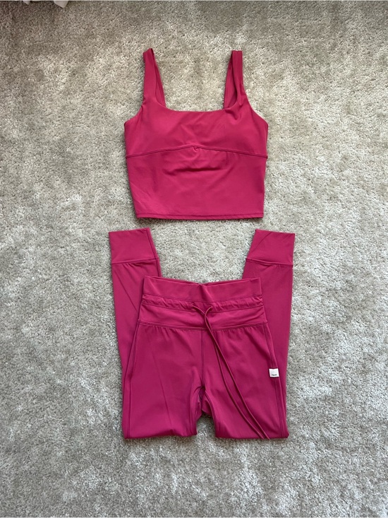 Vuori Pants - Vuori set in hot pink